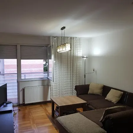 Apartment Apartman Za Exit
